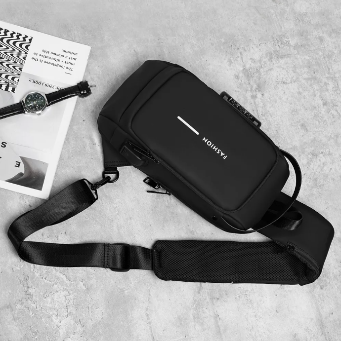 <STRONG>BOLSO BANDOLERO CON USB, ANTIRROBO Y MUCHO ESTILO PARA EL DÍA A DÍA<STRONG>