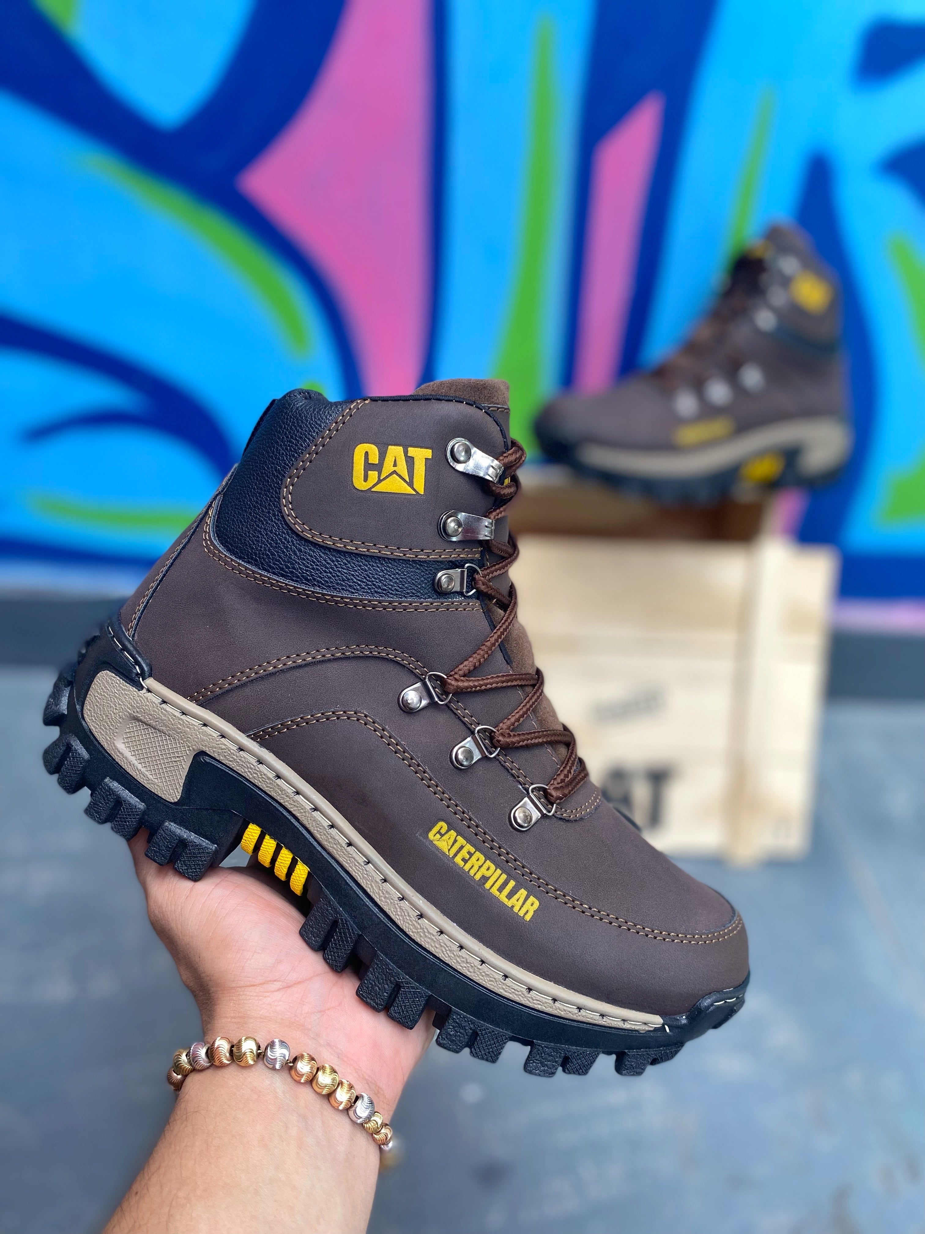 <strong>🥾 BOTINES CATERPILLAR 203® PARA TODOS LOS USOS 🥾  Confort y Estilo<STRONG>